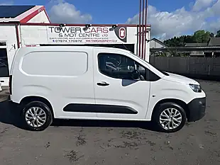 Used 2022 Citroen Berlingo Enterprise M Pro White - Interior and Exterior details 2