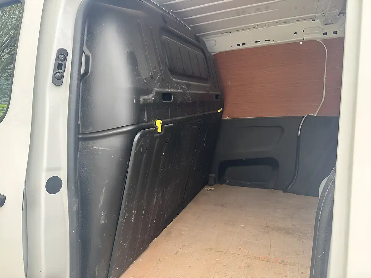 Used 2022 Citroen Berlingo Enterprise M Pro White - Interior and Exterior details 14