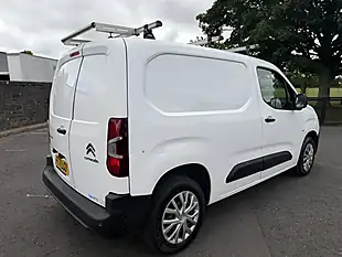 Used 2022 Citroen Berlingo Enterprise M Pro White - Interior and Exterior details 7