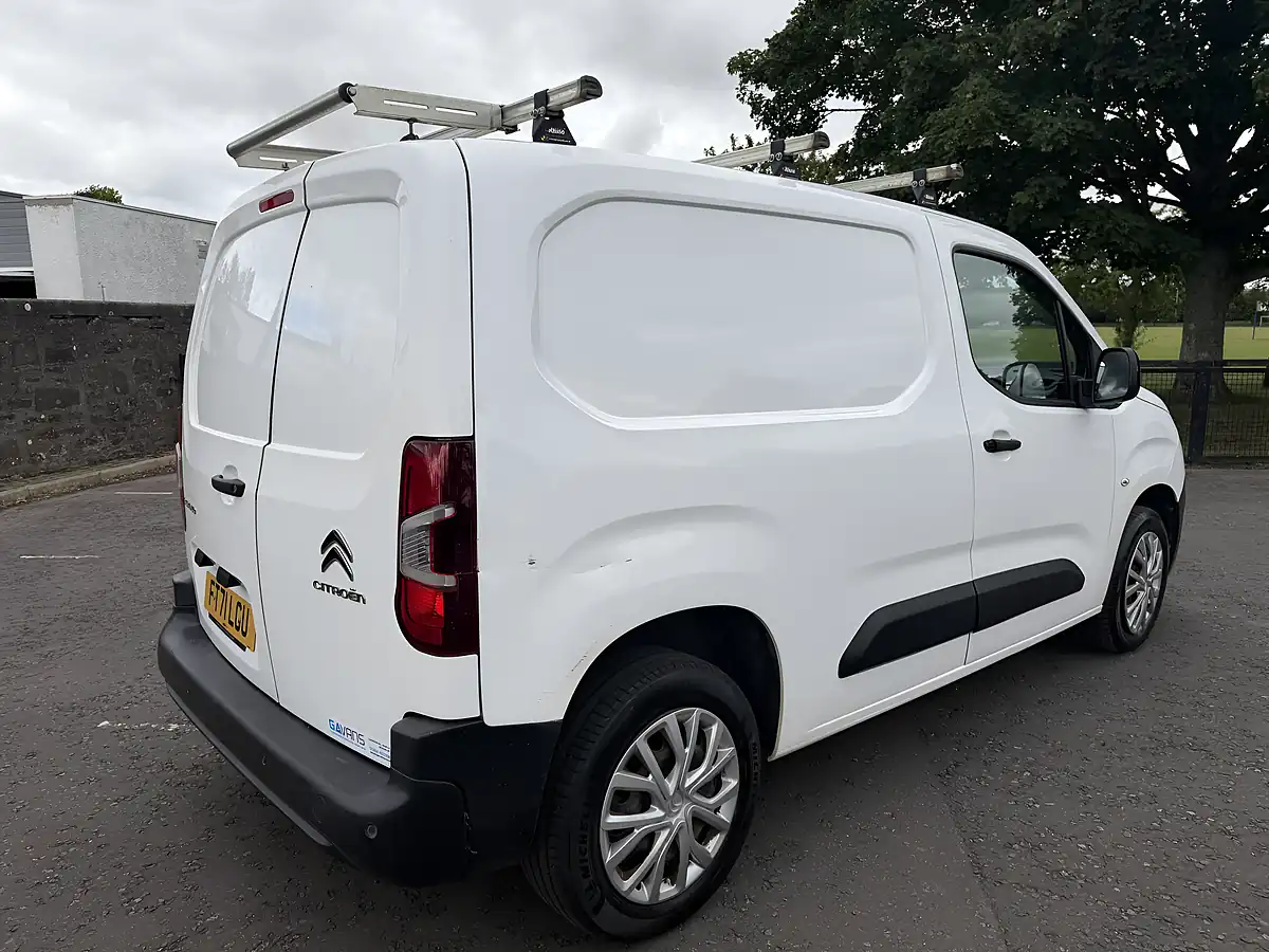 Used 2022 Citroen Berlingo Enterprise M Pro White - Interior and Exterior details 7