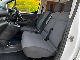 Used 2022 Citroen Berlingo Enterprise M Pro White - Interior and Exterior details 6
