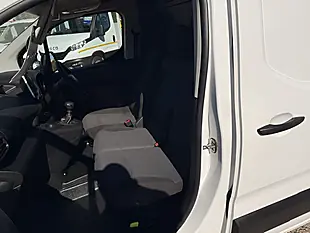 Used 2022 Citroen Berlingo Enterprise M Pro White - Interior and Exterior details 13