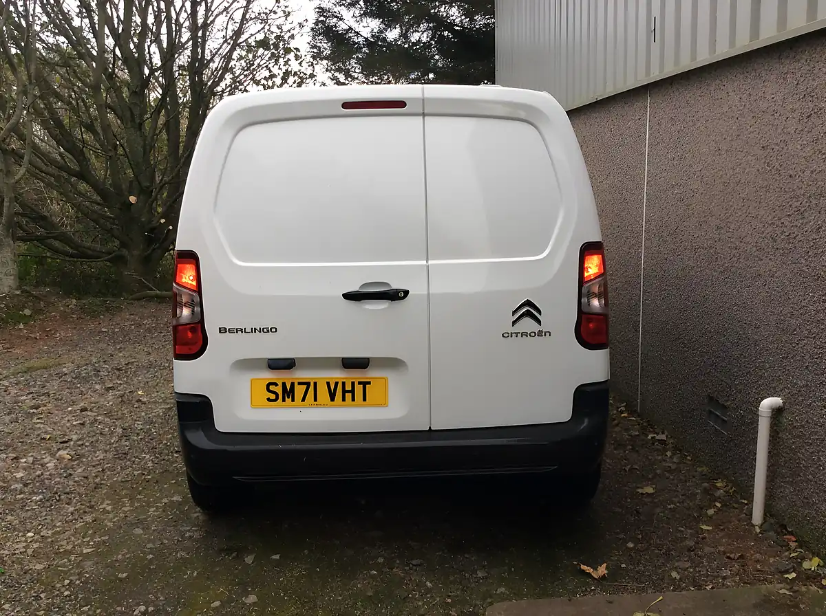 Used 2022 Citroen Berlingo Enterprise M Pro White - Interior and Exterior details 7