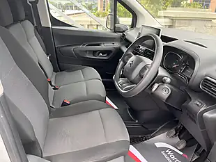Used 2022 Citroen Berlingo Enterprise Pro White - Interior and Exterior details 18