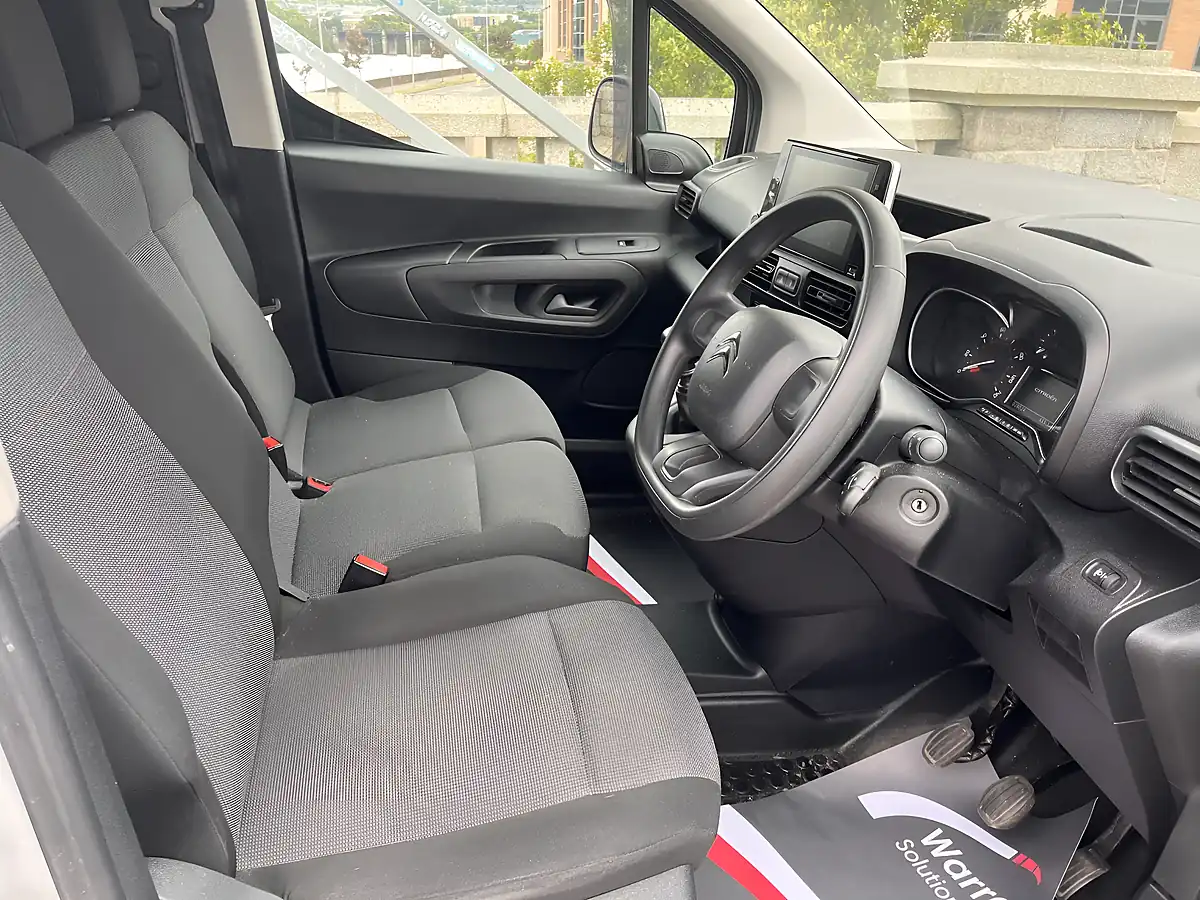 Used 2022 Citroen Berlingo Enterprise Pro White - Interior and Exterior details 18