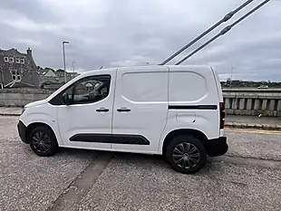 Used 2022 Citroen Berlingo Enterprise Pro White - Interior and Exterior details 9