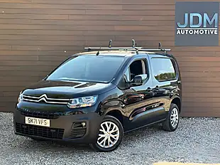 Used 2022 Citroen Berlingo Enterprise Professional Black - Interior and Exterior details 16
