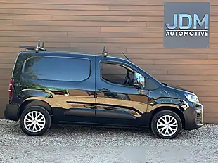 Used 2022 Citroen Berlingo Enterprise Professional Black - Interior and Exterior details 2