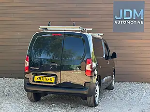 Used 2022 Citroen Berlingo Enterprise Professional Black - Interior and Exterior details 3