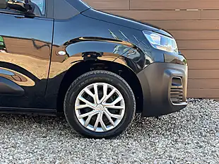 Used 2022 Citroen Berlingo Enterprise Professional Black - Interior and Exterior details 6