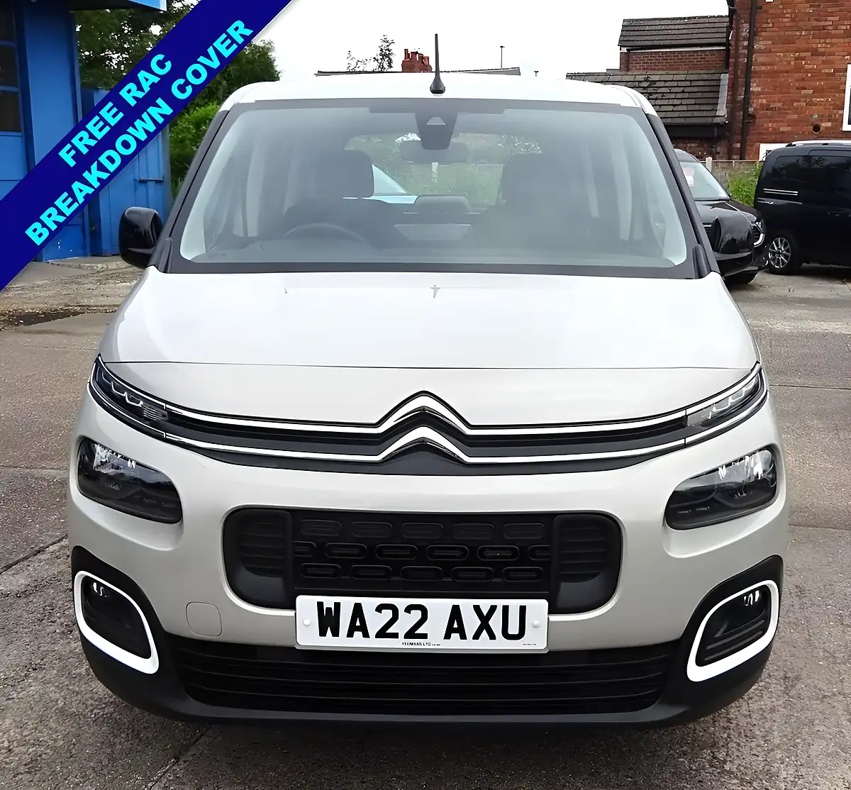 Used 2022 Citroen Berlingo Feel Beige - Interior and Exterior details 3