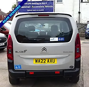 Used 2022 Citroen Berlingo Feel Beige - Interior and Exterior details 9