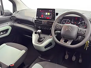 Used 2022 Citroen Berlingo Feel M Grey - Interior and Exterior details 10
