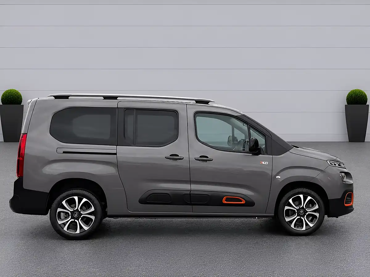 Used 2022 Citroen Berlingo Flair Xtr Xl Grey - Interior and Exterior details 11