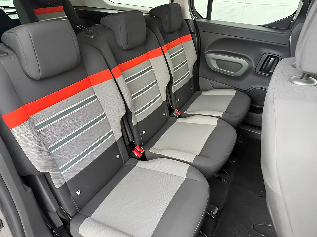 Used 2022 Citroen Berlingo Flair Xtr Xl Grey - Interior and Exterior details 18