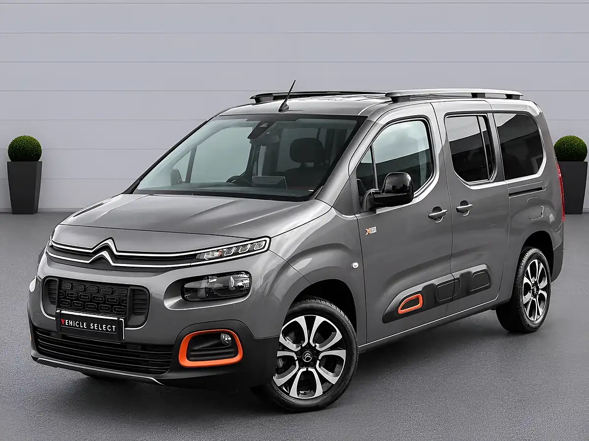 Used 2022 Citroen Berlingo Flair Xtr Xl Grey - Interior and Exterior details 7