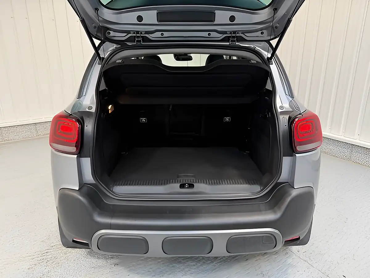Used 2022 Citroen C3 Aircross Shine Plus Cumulus Grey - Interior and Exterior details 10