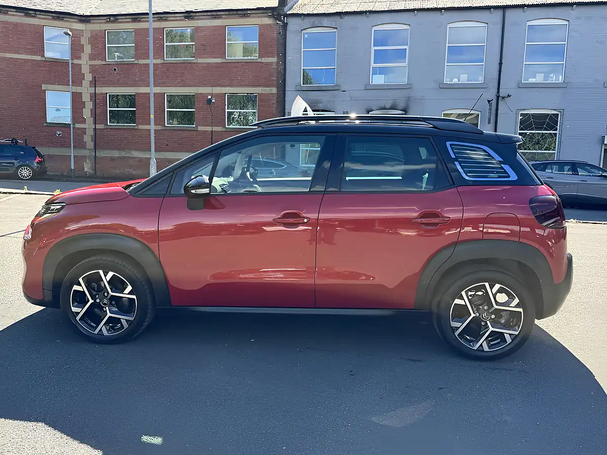 Used 2022 Citroen C3 Aircross Shine Plus Red - Interior and Exterior details 16