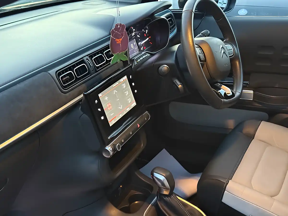 Used 2022 Citroen C3 Elle Black - Interior and Exterior details 12