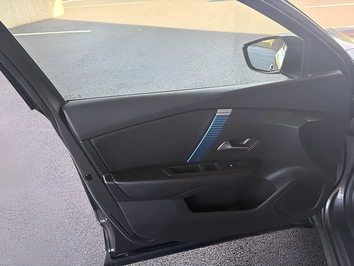 Used 2022 Citroen C4 C-Series Edition Grey - Interior and Exterior details 12