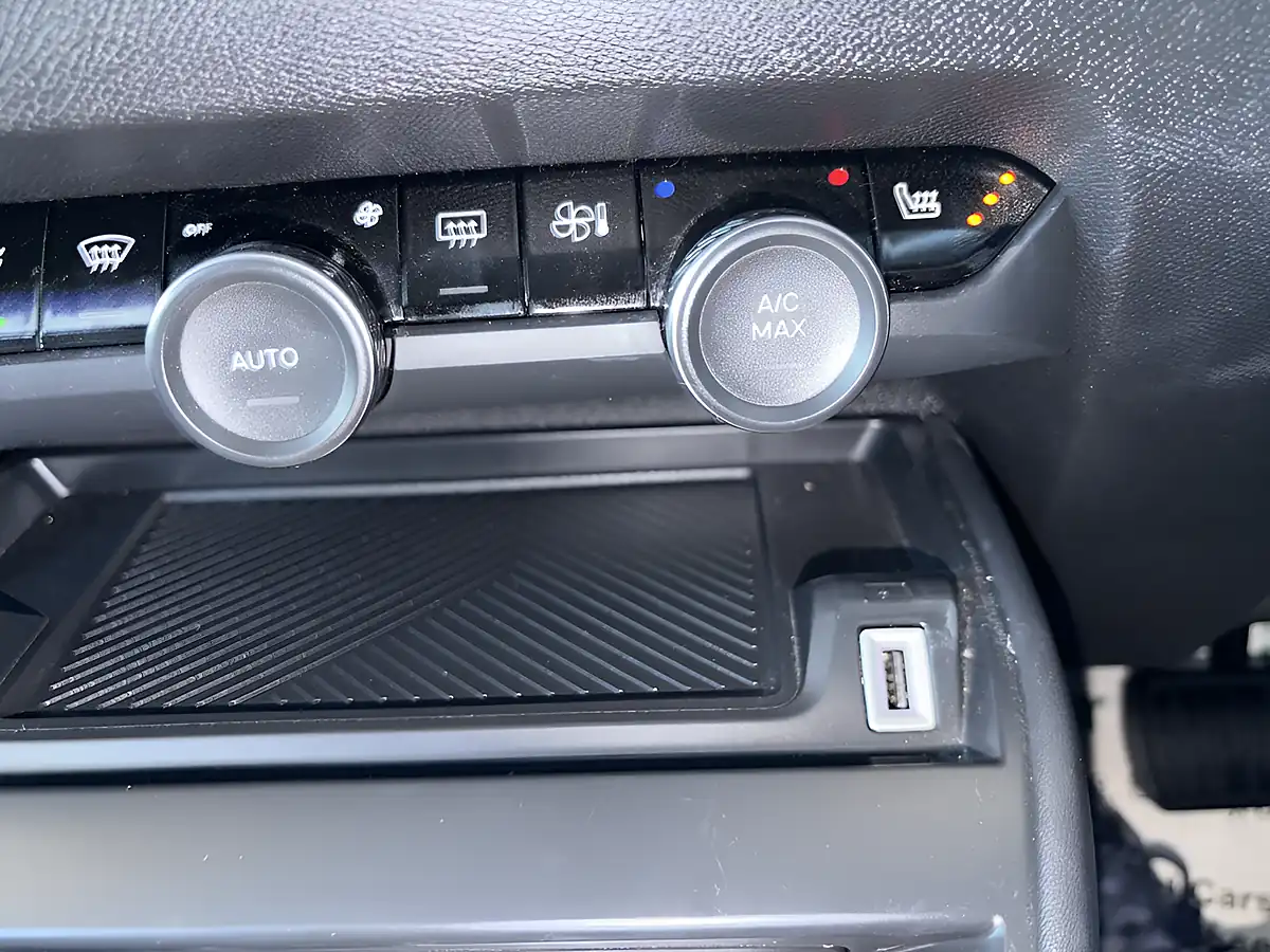 Used 2022 Citroen C4 C-Series Edition Grey - Interior and Exterior details 18