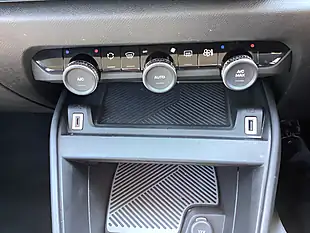 Used 2022 Citroen C4 Sense Plus Cumulus Grey Metallic - Interior and Exterior details 14