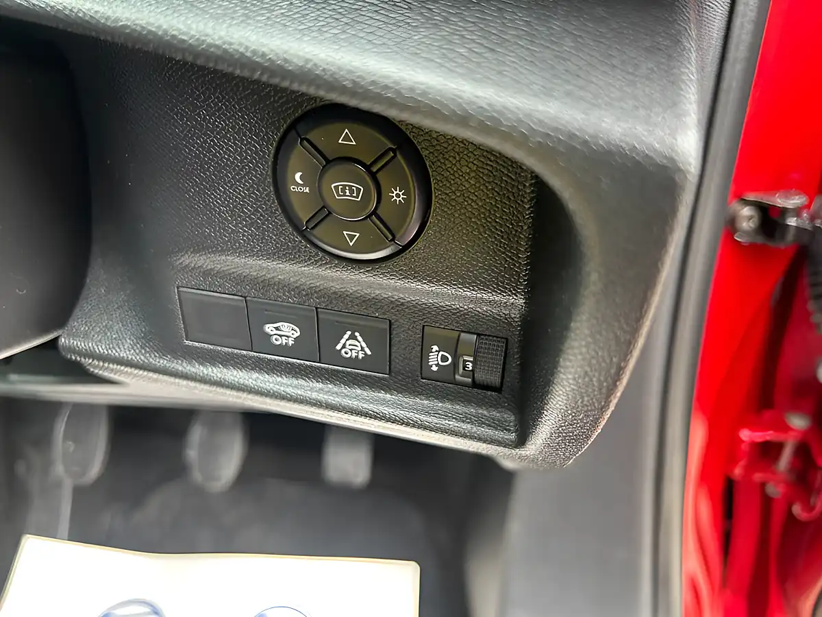 Used 2022 Citroen C4 Sense Plus Red - Interior and Exterior details 13