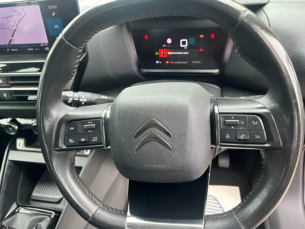 Used 2022 Citroen C4 Sense Plus Red - Interior and Exterior details 16
