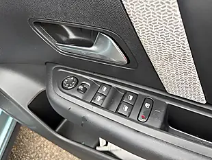Used 2022 Citroen C4 Shine Blue - Interior and Exterior details 12