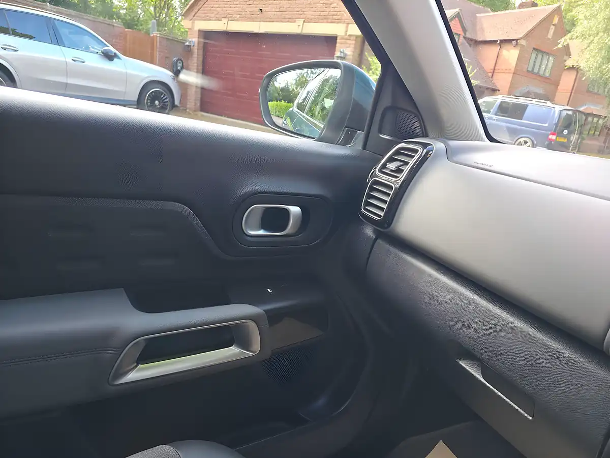 Used 2022 Citroen C5 Aircross Shine Blue - Interior and Exterior details 20