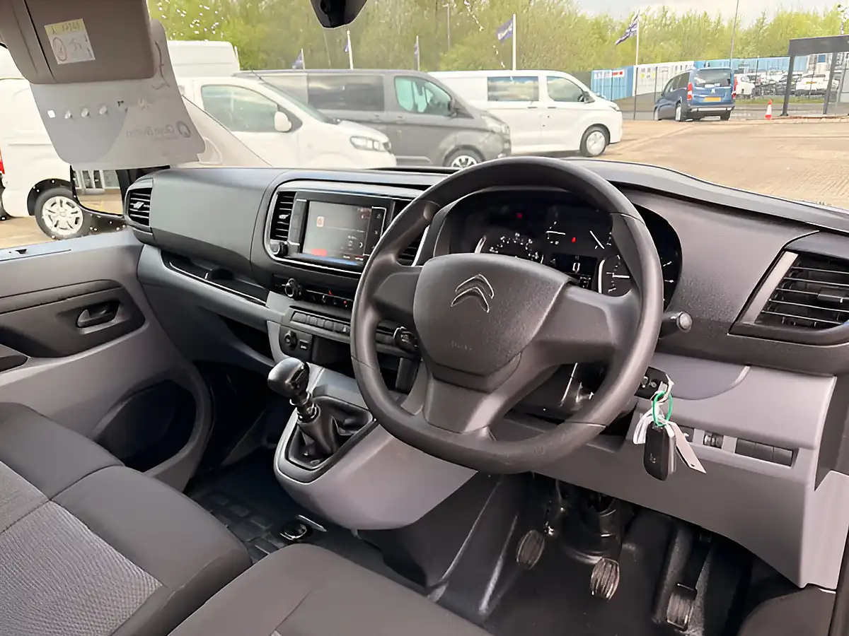 Used 2022 Citroen Dispatch 1000 Enterprise Pro Xl Grey - Interior and Exterior details 17