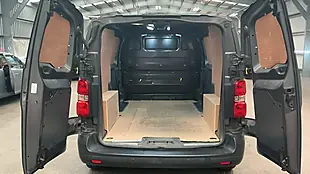 Used 2022 Citroen Dispatch Enterprise Pro Grey - Interior and Exterior details 12