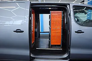 Used 2022 Citroen Dispatch Enterprise Pro M Cumulus Grey - Interior and Exterior details 13