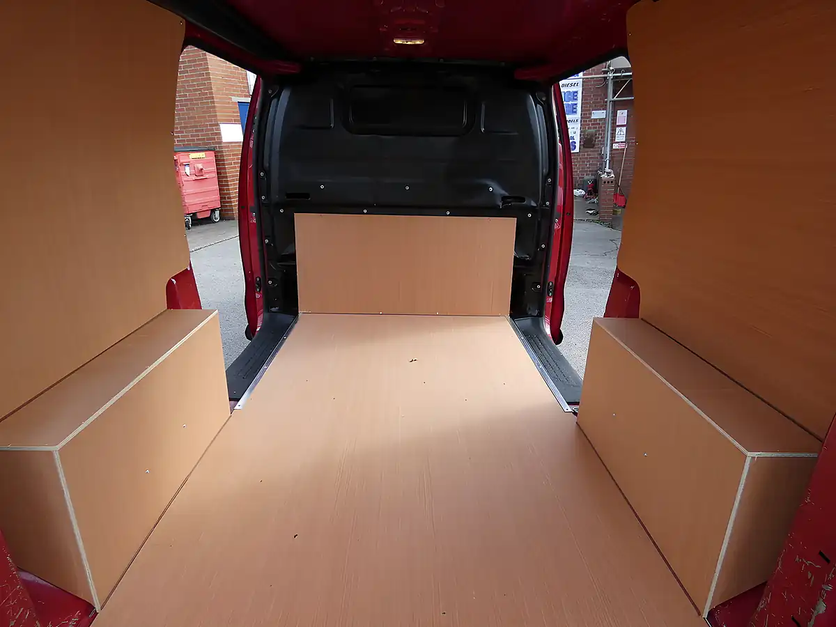 Used 2022 Citroen Dispatch Enterprise Pro M Passion Red - Special - Interior and Exterior details 3