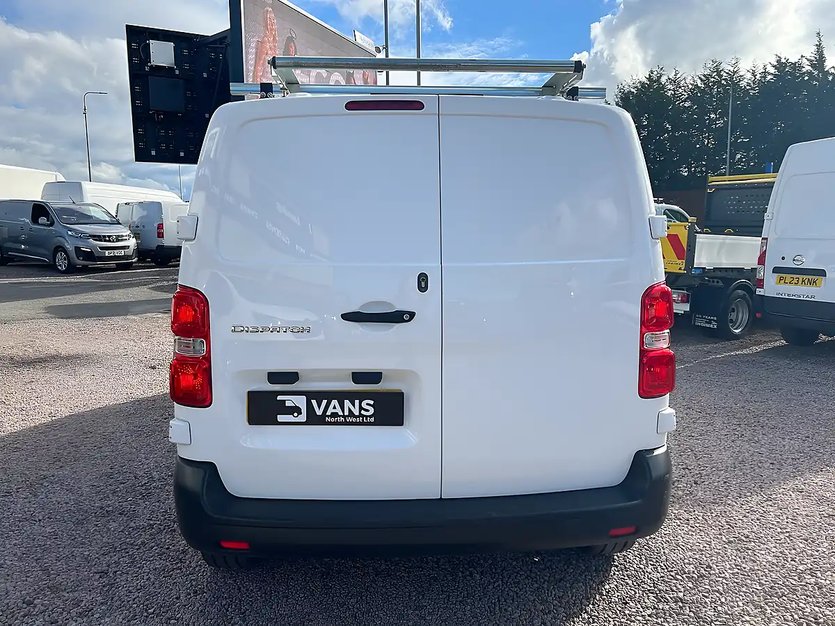 Used 2022 Citroen Dispatch Enterprise Pro M Polar White - Interior and Exterior details 3