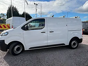 Used 2022 Citroen Dispatch Enterprise Pro M Polar White - Interior and Exterior details 6