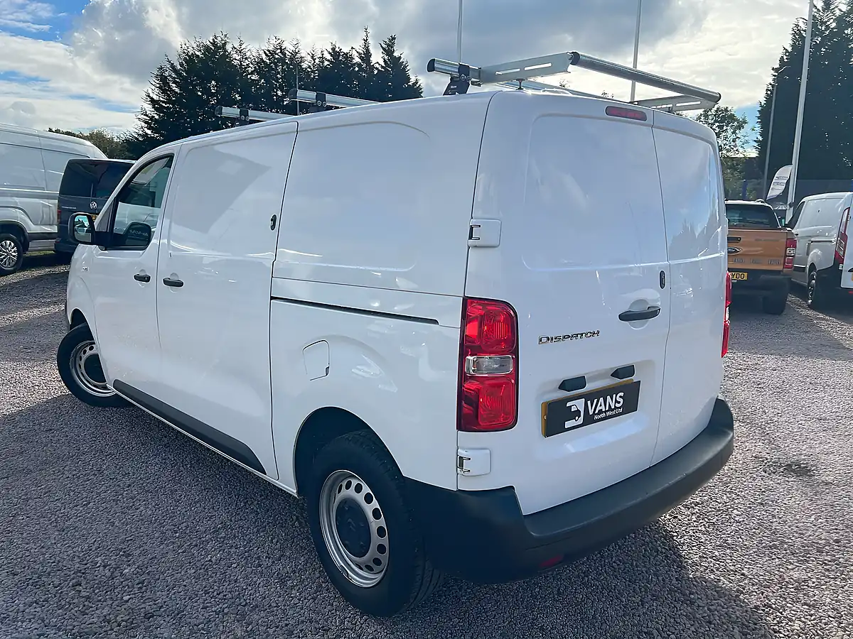 Used 2022 Citroen Dispatch Enterprise Pro M Polar White - Interior and Exterior details 9