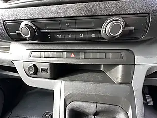 Used 2022 Citroen Dispatch Enterprise Pro M White - Interior and Exterior details 15