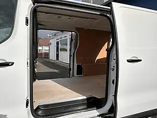 Used 2022 Citroen Dispatch Enterprise Pro M White - Interior and Exterior details 10