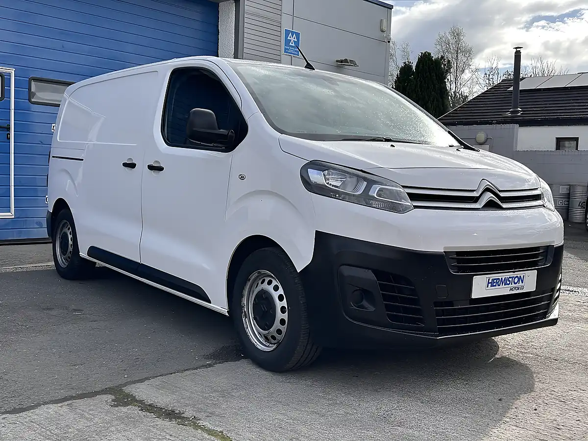 Used 2022 Citroen Dispatch Enterprise Pro M White - Interior and Exterior details 2