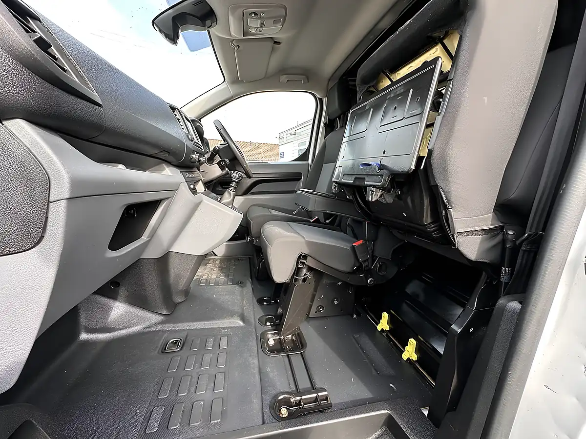 Used 2022 Citroen Dispatch Enterprise Pro M White - Interior and Exterior details 20