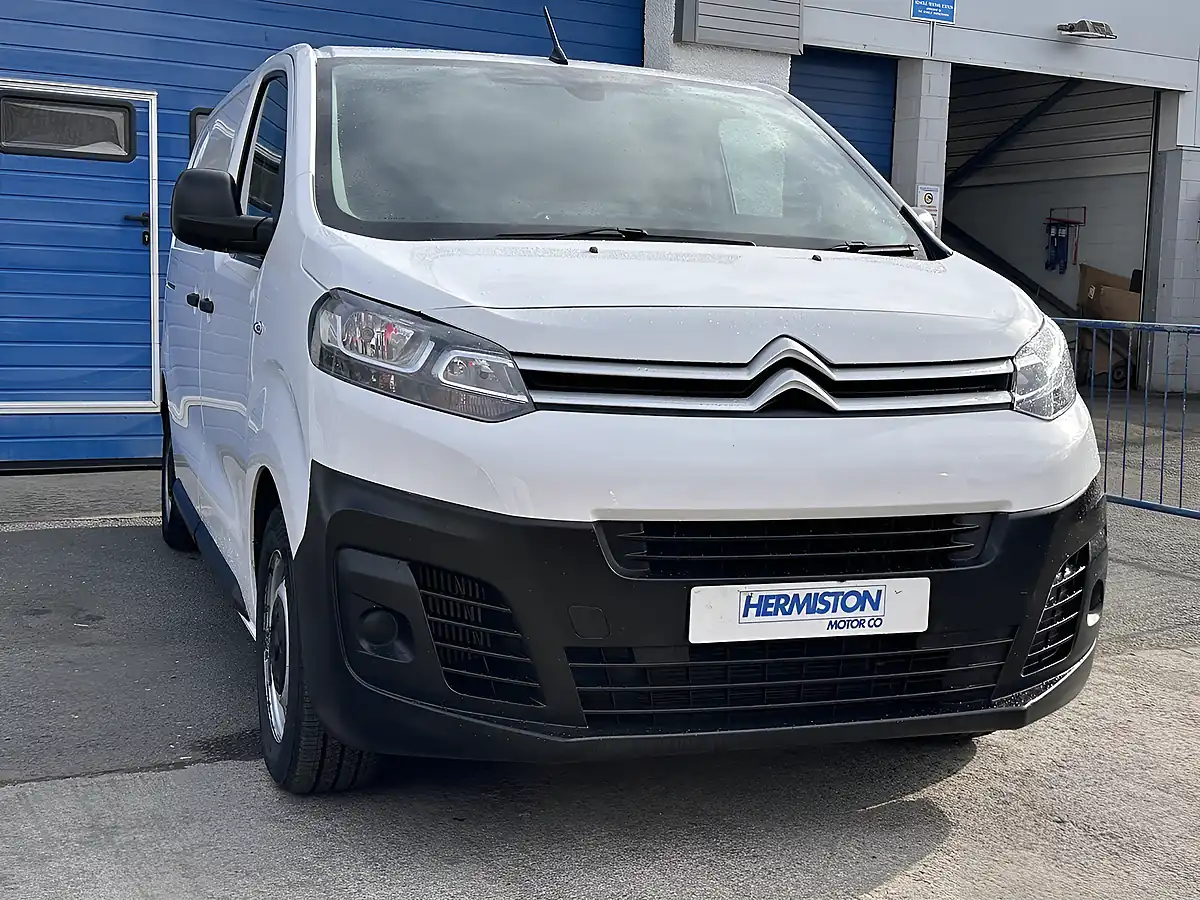 Used 2022 Citroen Dispatch Enterprise Pro M White - Interior and Exterior details 3