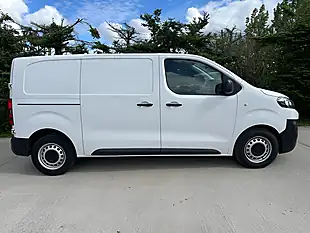 Used 2022 Citroen Dispatch Enterprise Pro M White - Interior and Exterior details 5