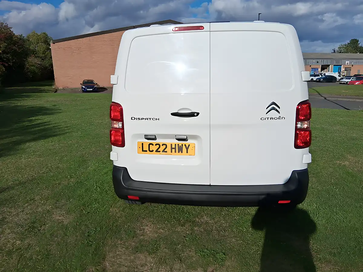 Used 2022 Citroen Dispatch Enterprise Pro M White - Interior and Exterior details 4