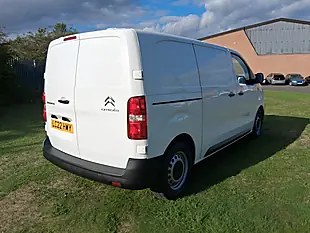 Used 2022 Citroen Dispatch Enterprise Pro M White - Interior and Exterior details 5