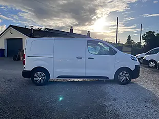 Used 2022 Citroen Dispatch Enterprise Pro M White - Interior and Exterior details 11