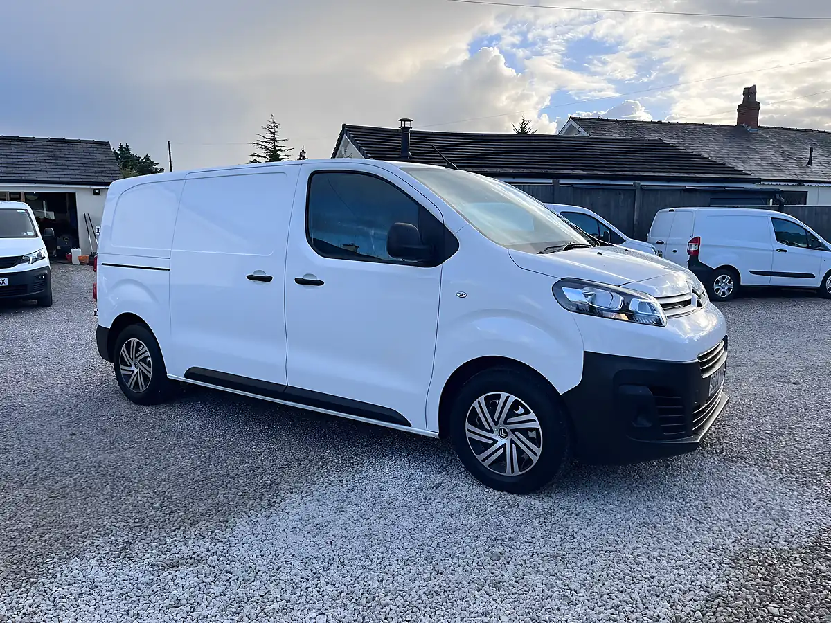 Used 2022 Citroen Dispatch Enterprise Pro M White - Interior and Exterior details 3