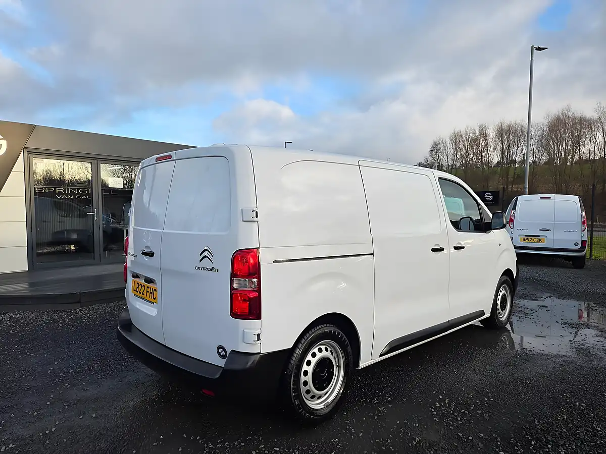 Used 2022 Citroen Dispatch Enterprise Pro M White - Interior and Exterior details 8