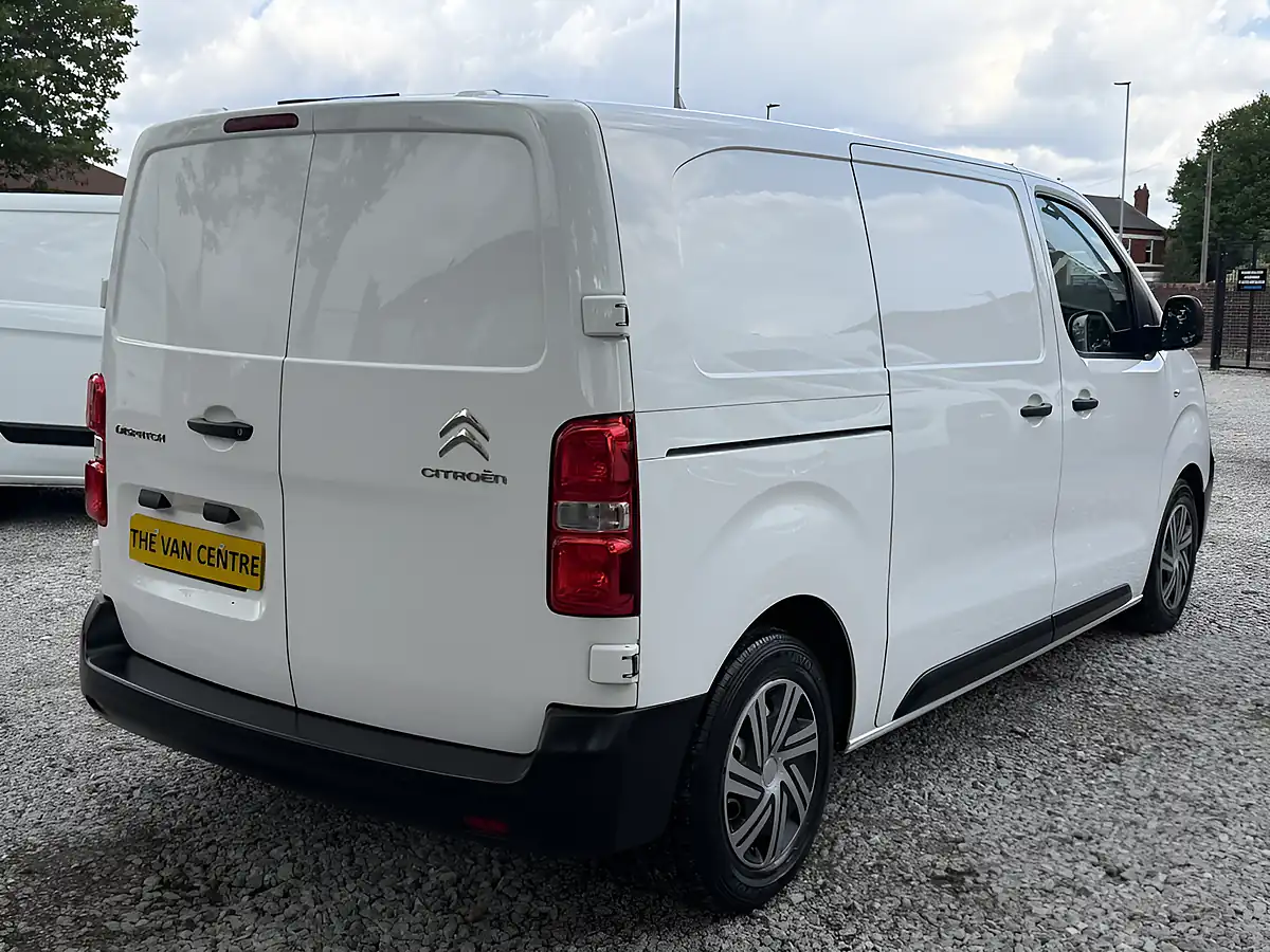 Used 2022 Citroen Dispatch Enterprise Pro White - Interior and Exterior details 10