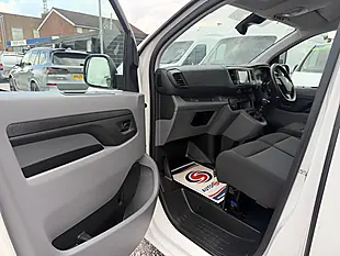 Used 2022 Citroen Dispatch Enterprise Pro White - Interior and Exterior details 15